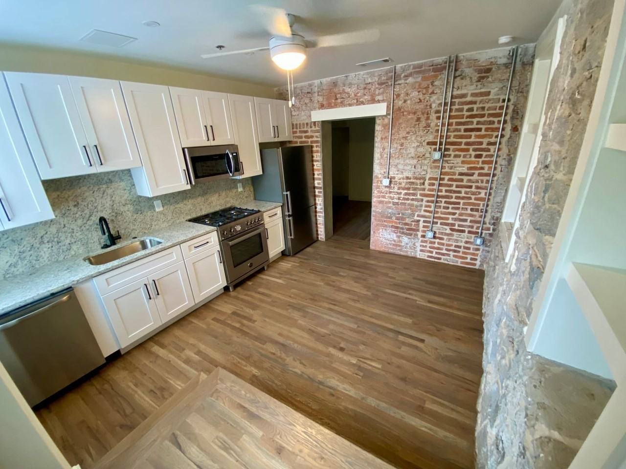 Andrews Court - Photo 4 of 9