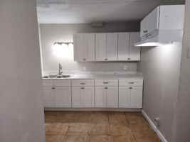 featured image of 2851 Sophia St