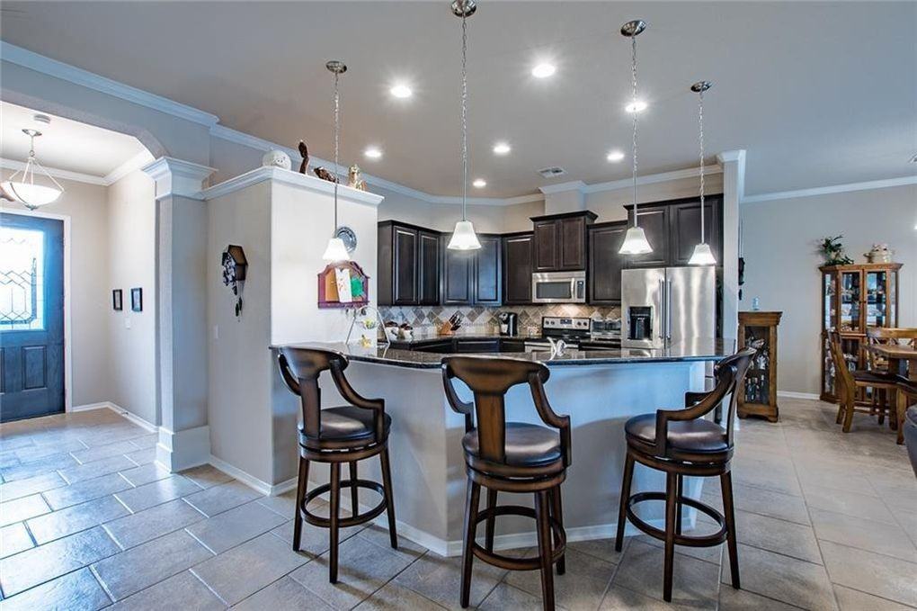 1422 Sacramento #NA - Photo 3 of 15