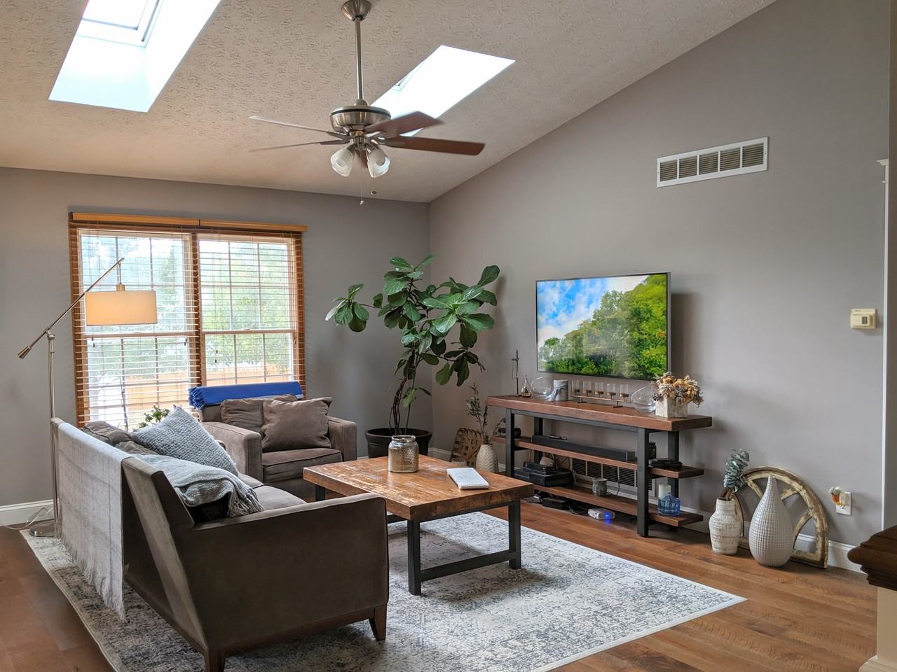 141 Overtrick Dr #NA - Photo 2 of 4