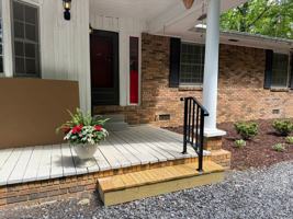 featured image of 194 Lance Rd