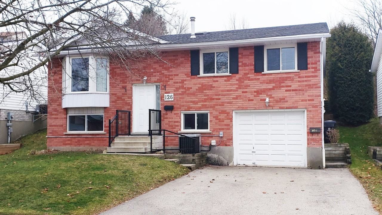 126 Freshmeadow Way - Photo 2 of 28