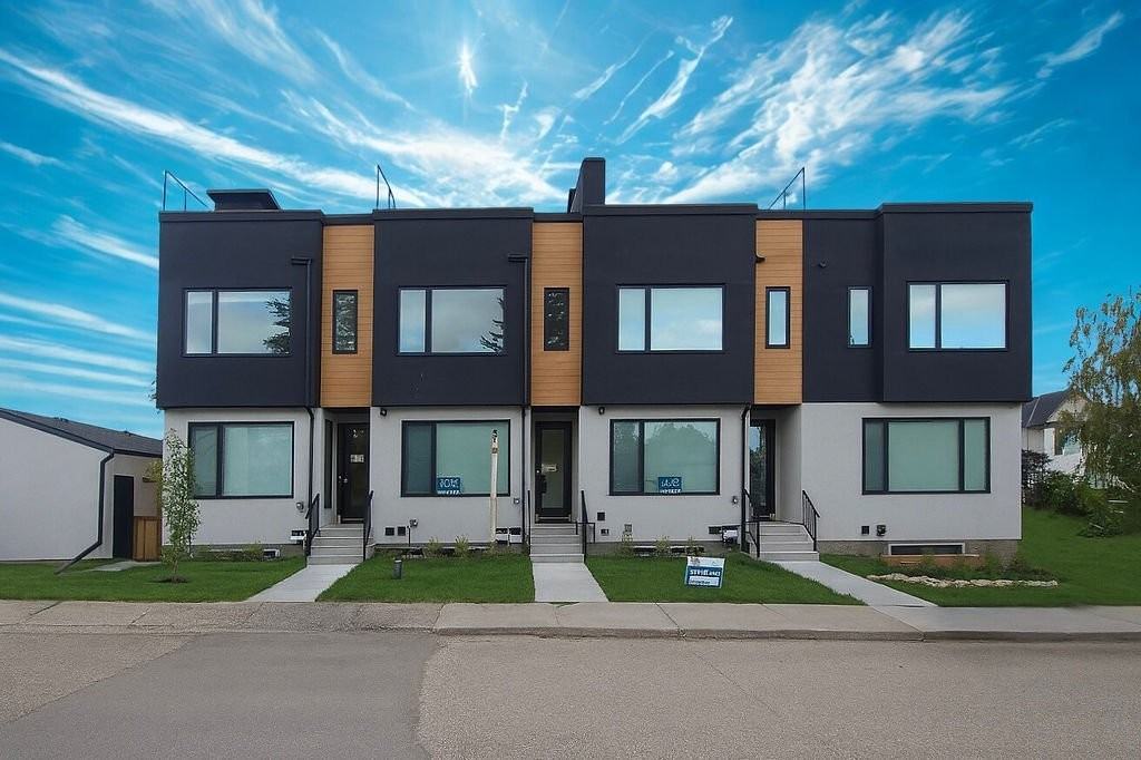 1431 29 St Sw - Photo 2 of 27