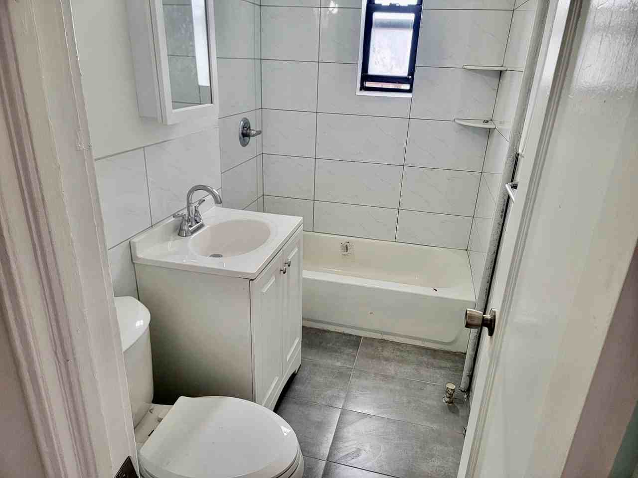 Palmer Ave & Larchmont Ave #1 - Photo 2 of 5