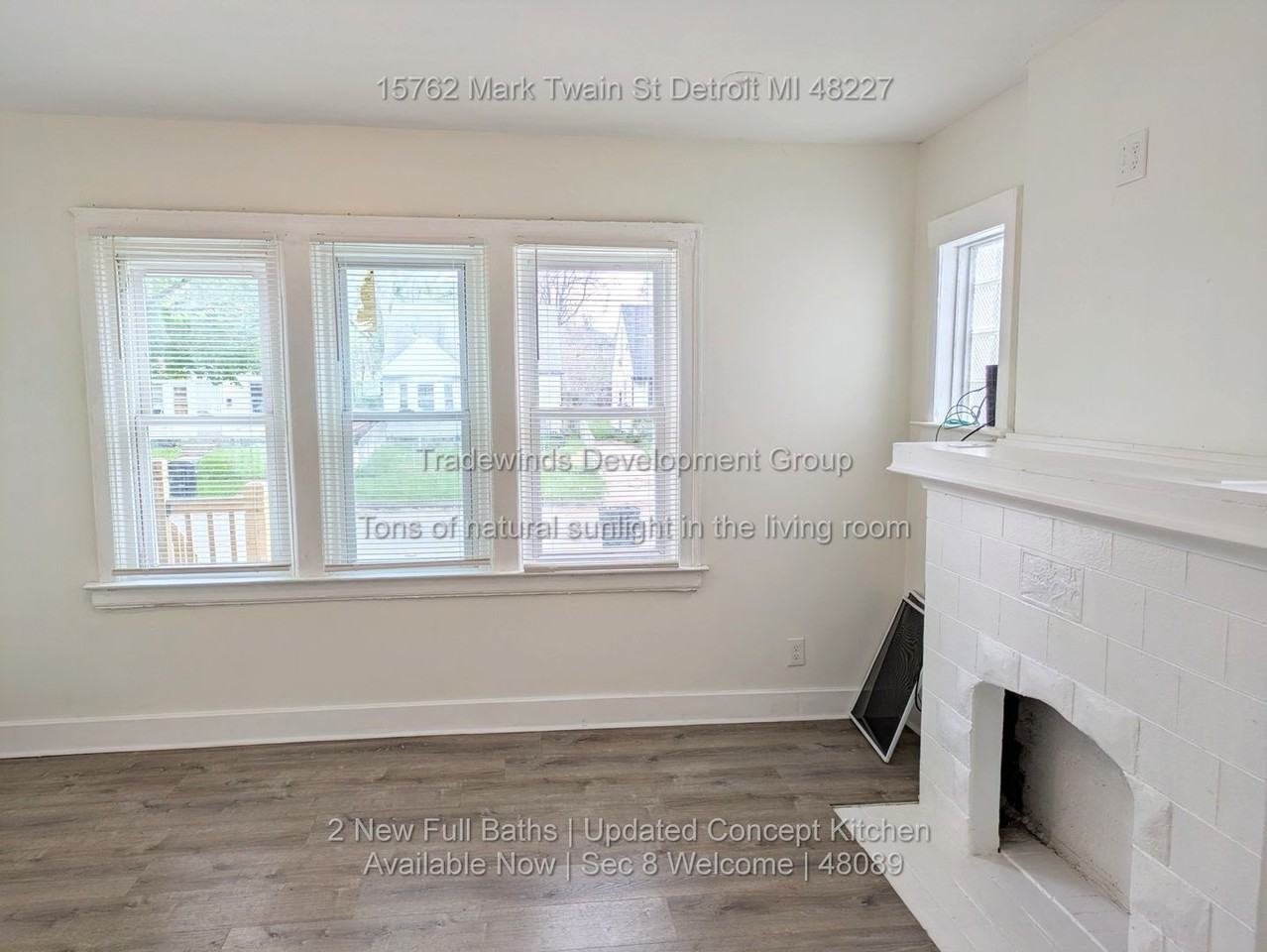 15762 Mark Twain St - Photo 2 of 11