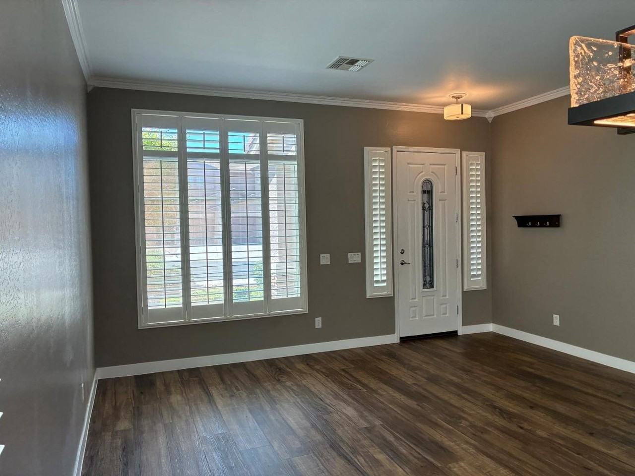 10454 W Foothill Dr - Photo 6 of 44