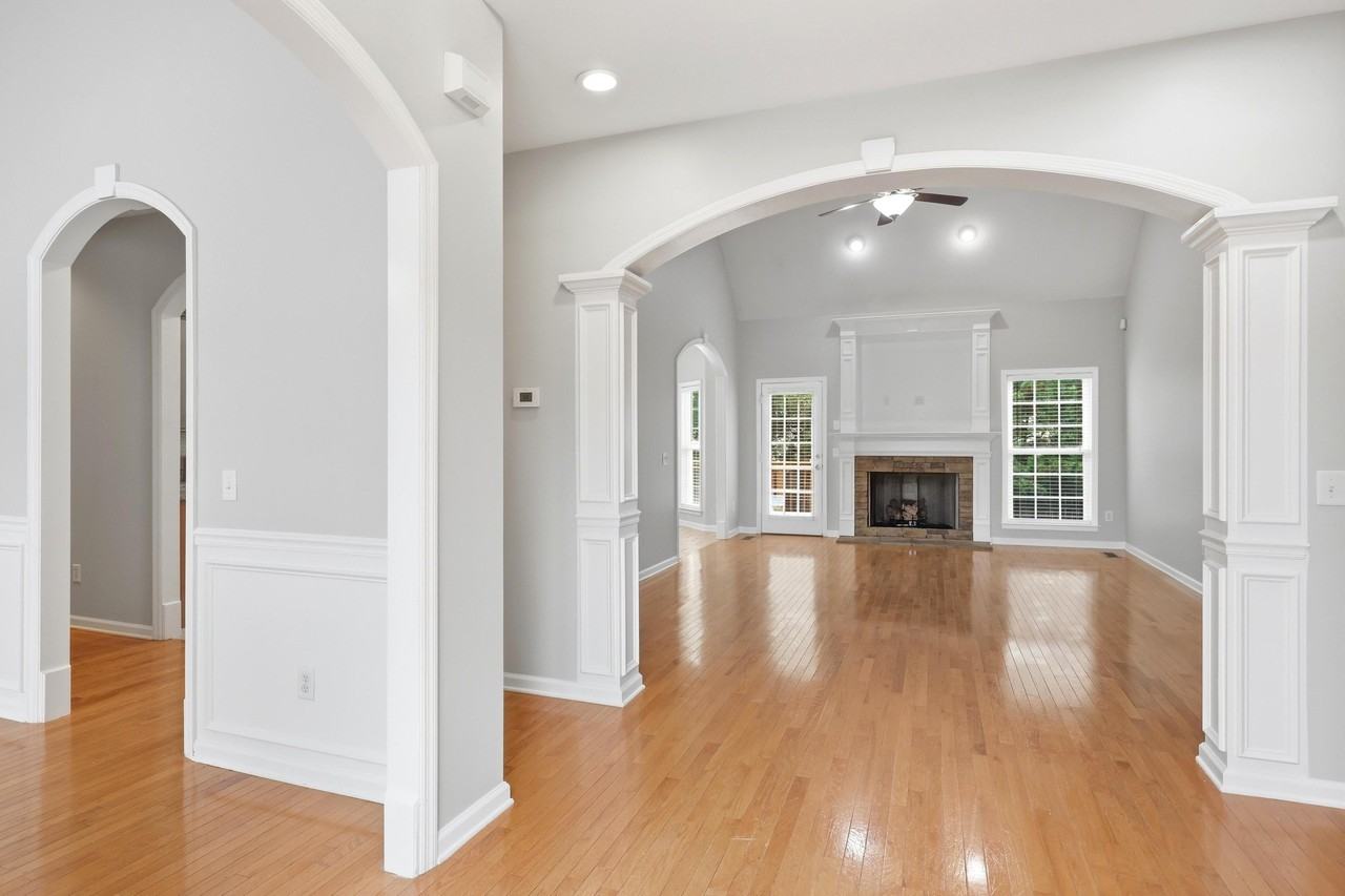 9186 Belleau Ridge Dr - Photo 5 of 33