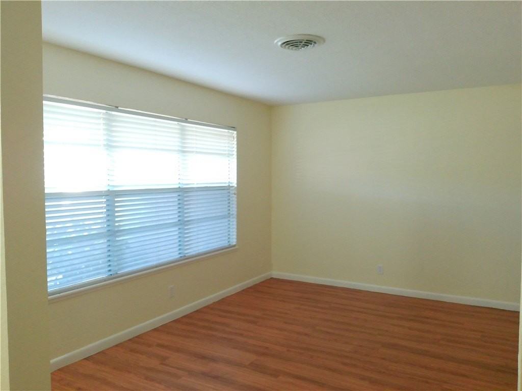 4610 Donegal Dr - Photo 2 of 20