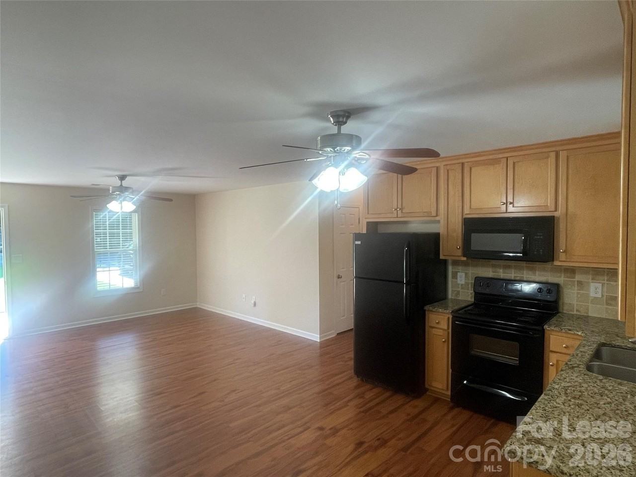 3791 Lee Moore Rd - Photo 5 of 11