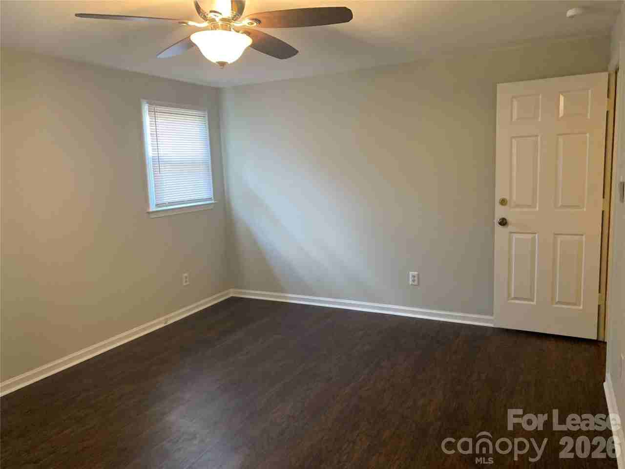 2995 Wonderland Ln - Photo 6 of 20