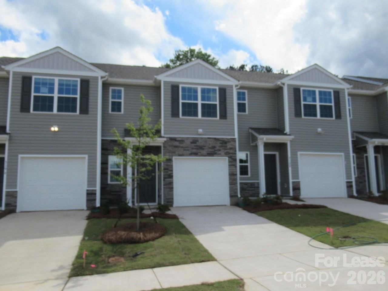 3192 Ora Smith Rd - Photo 3 of 31