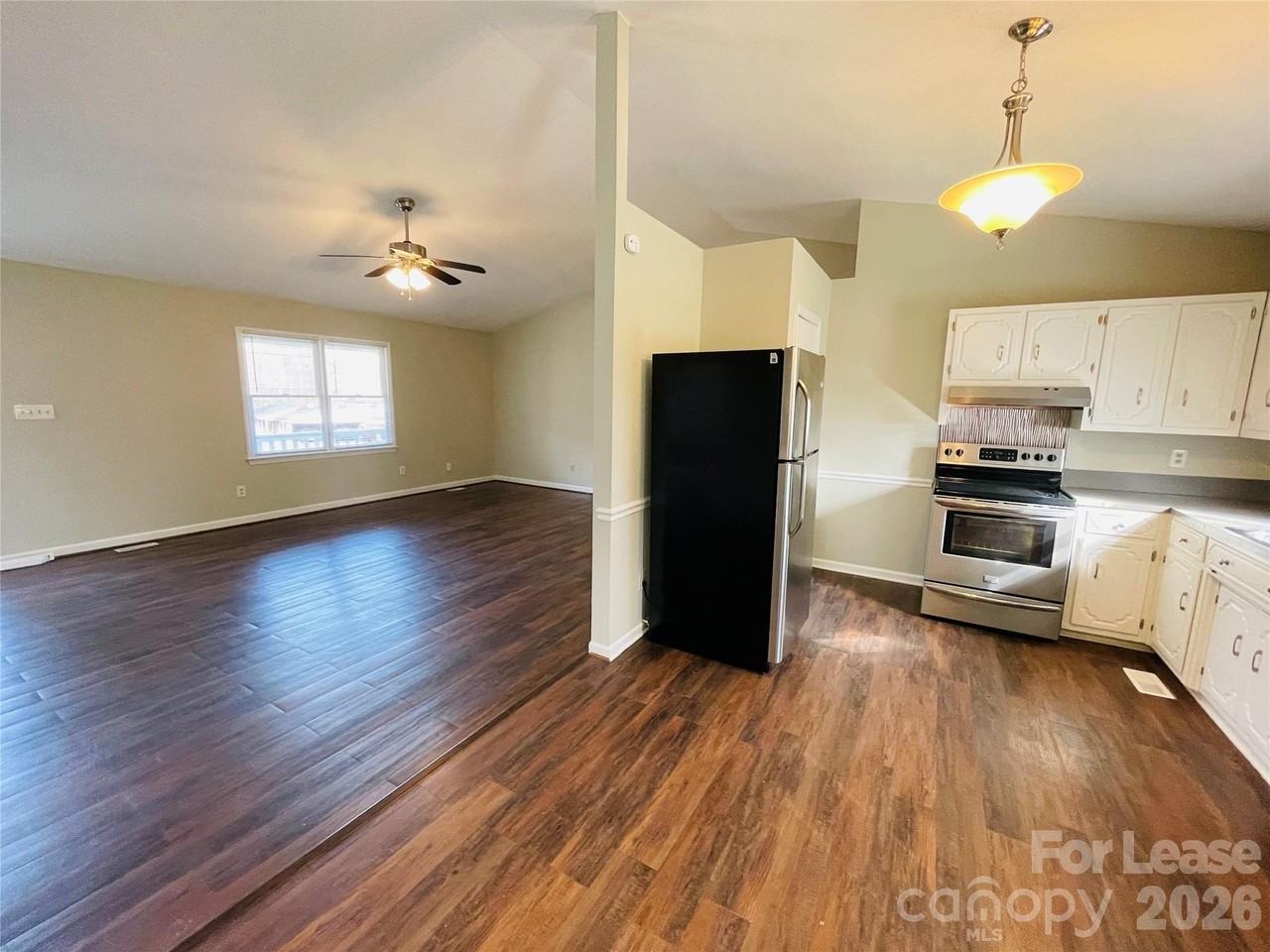2499 Brookwood Rd - Photo 3 of 12