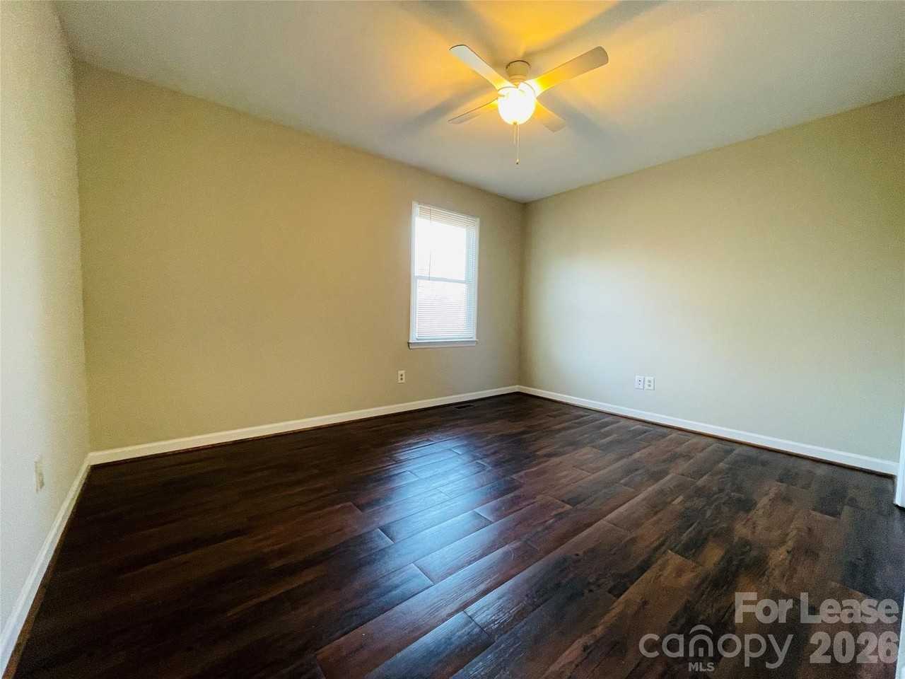 2499 Brookwood Rd - Photo 5 of 12