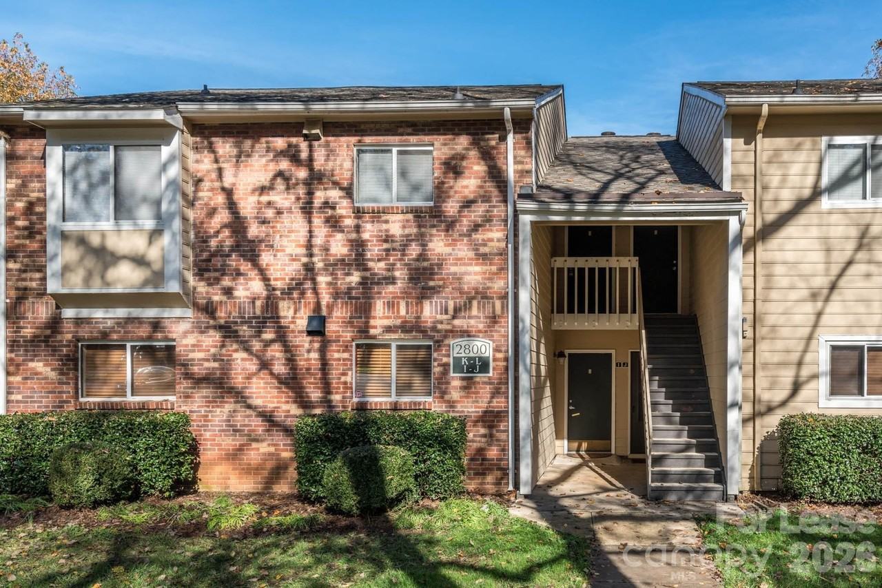 2800 Heathstead Pl #K - Photo 2 of 18