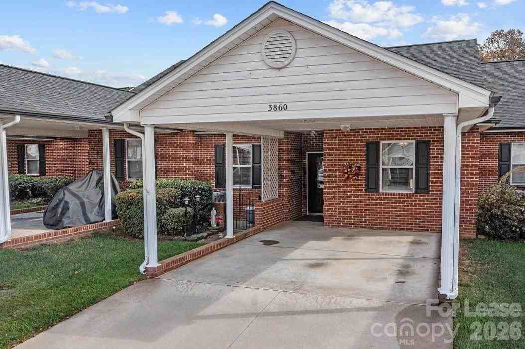 3860 Azalea Trl - Photo 3 of 36