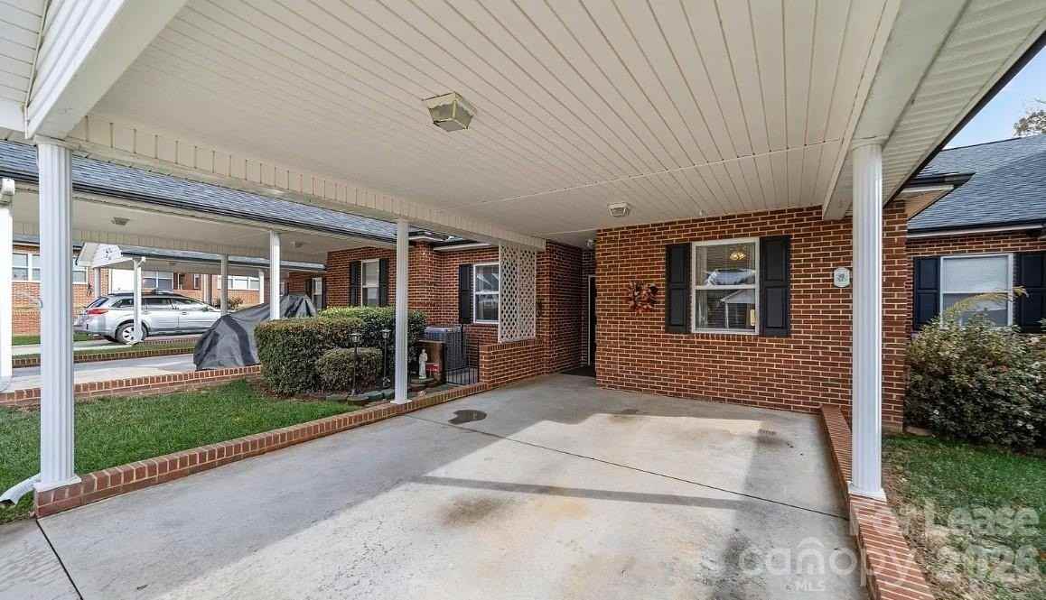 3860 Azalea Trl - Photo 4 of 36