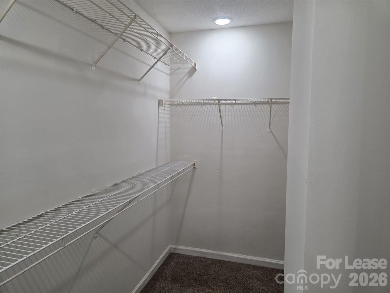 121 Fox Glove Dr - Photo 7 of 13