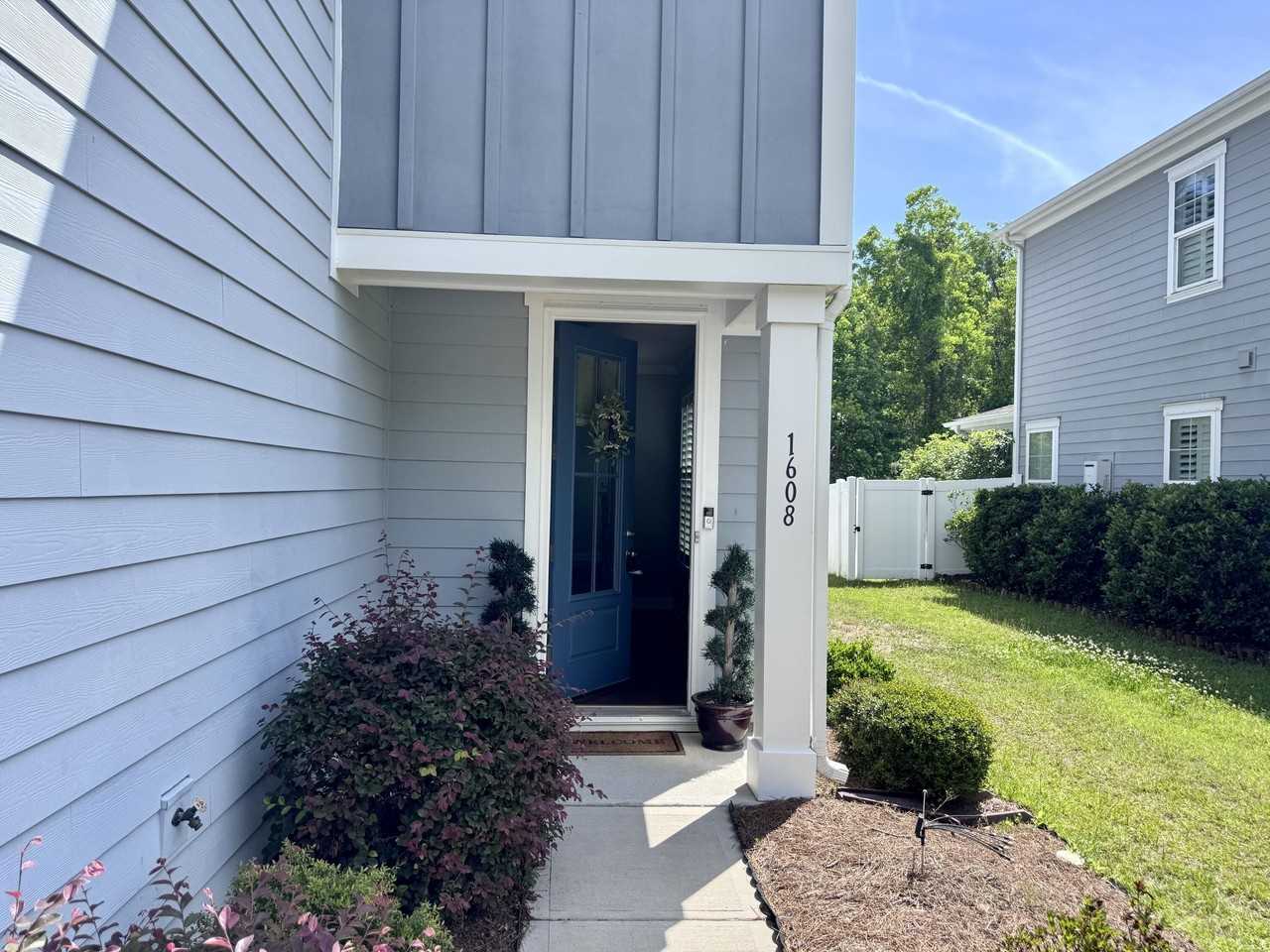 1608 Mermentau St - Photo 3 of 39