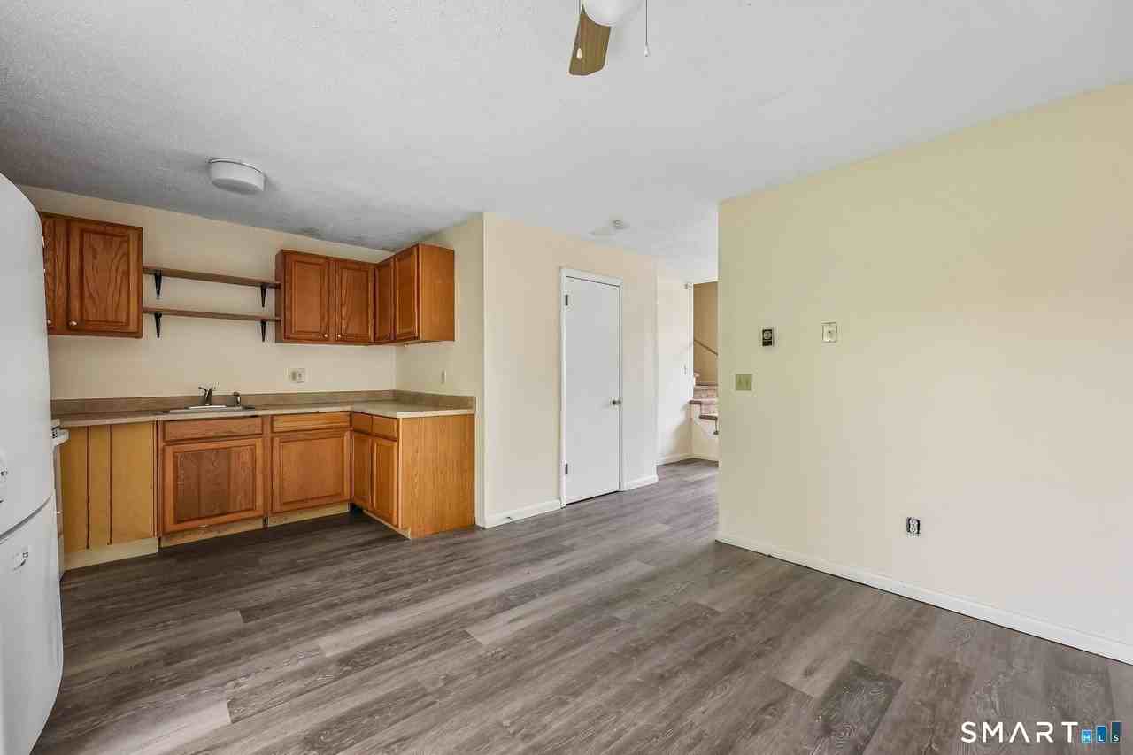 54 Buckridge Rd - Photo 7 of 22