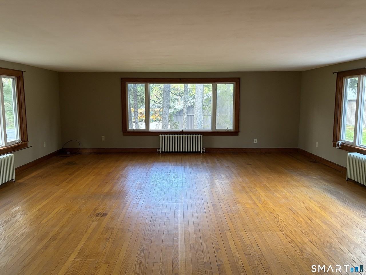 34 South Rd - Photo 4 of 12