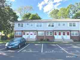 featured image of 310 Booth St #C
