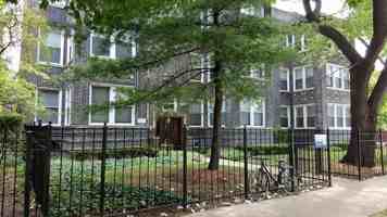 featured image of 1256 W Montrose Ave #1F