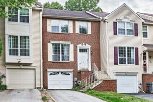 424 Woodstock Ln - Photo 1 of 1