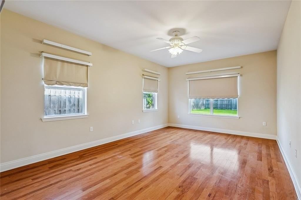 1204 Belair Blvd - Photo 7 of 16