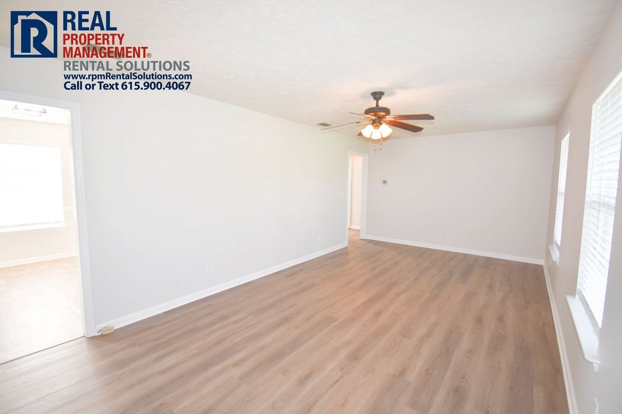130 Belinda Dr - Photo 2 of 20