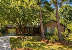 998 Pepperwood Dr - Photo 1 of 1