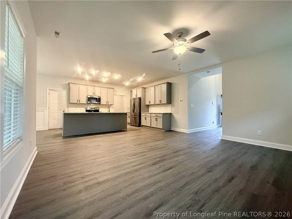 227 Flying Bolt Dr - Photo 2 of 8