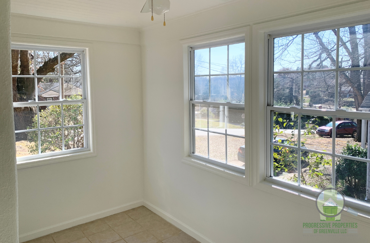112 James Dr #1 - Photo 7 of 16