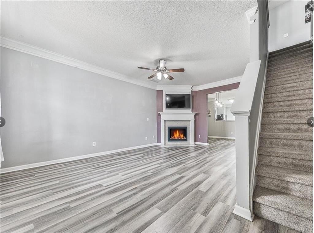 388 Weatherstone Pl - Photo 5 of 24
