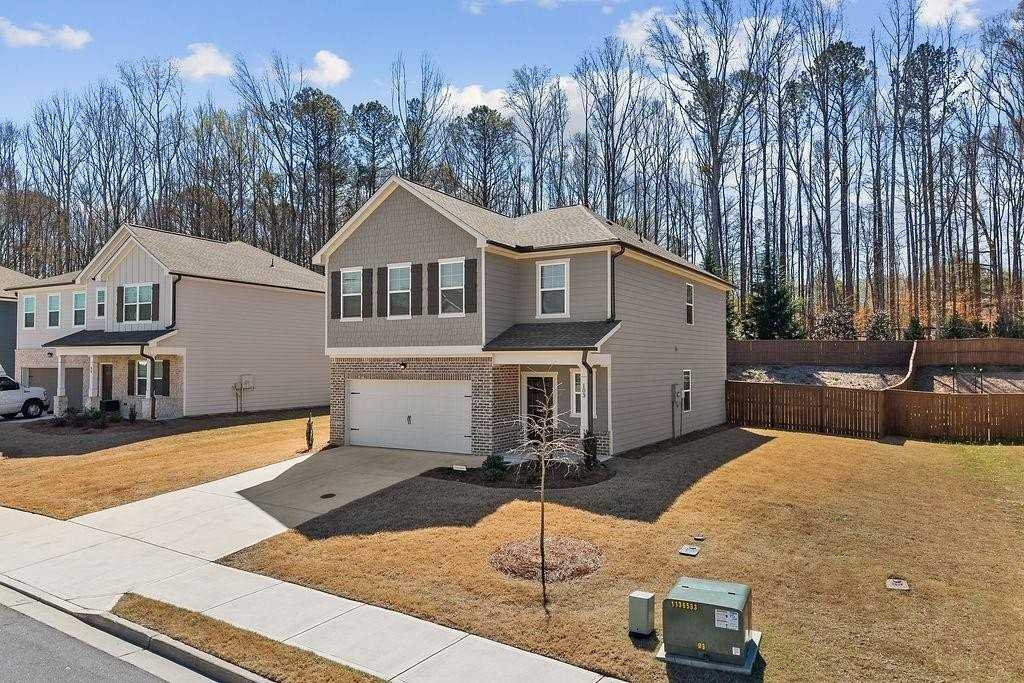 103 Dewitt Dr - Photo 4 of 50