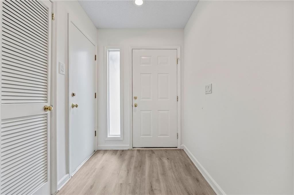 4039 Fawn Run - Photo 3 of 50