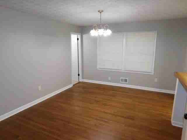 1170 Baker Ln - Photo 6 of 23