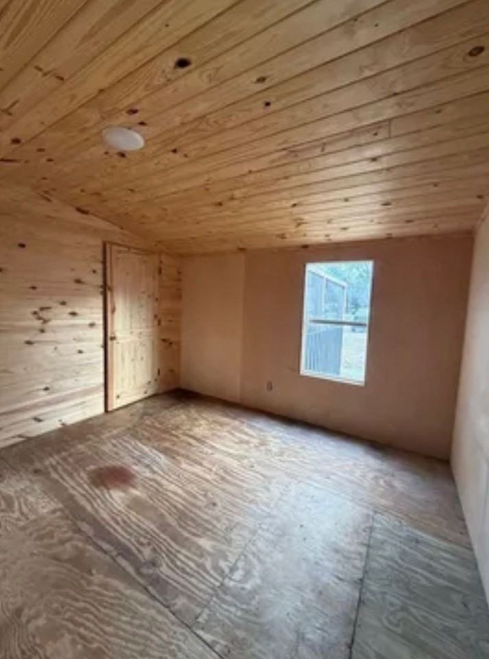 210 Chickadee Cir - Photo 4 of 8