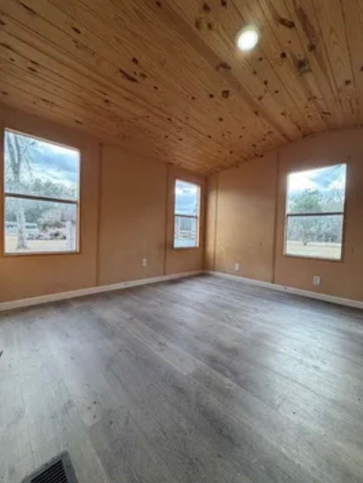 210 Chickadee Cir - Photo 7 of 8