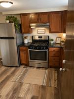 featured image of 122 W Main St