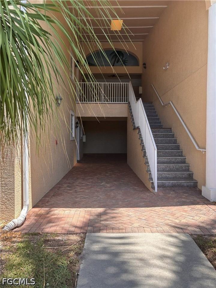 12515 Mcgregor Blvd #104 - Photo 4 of 32