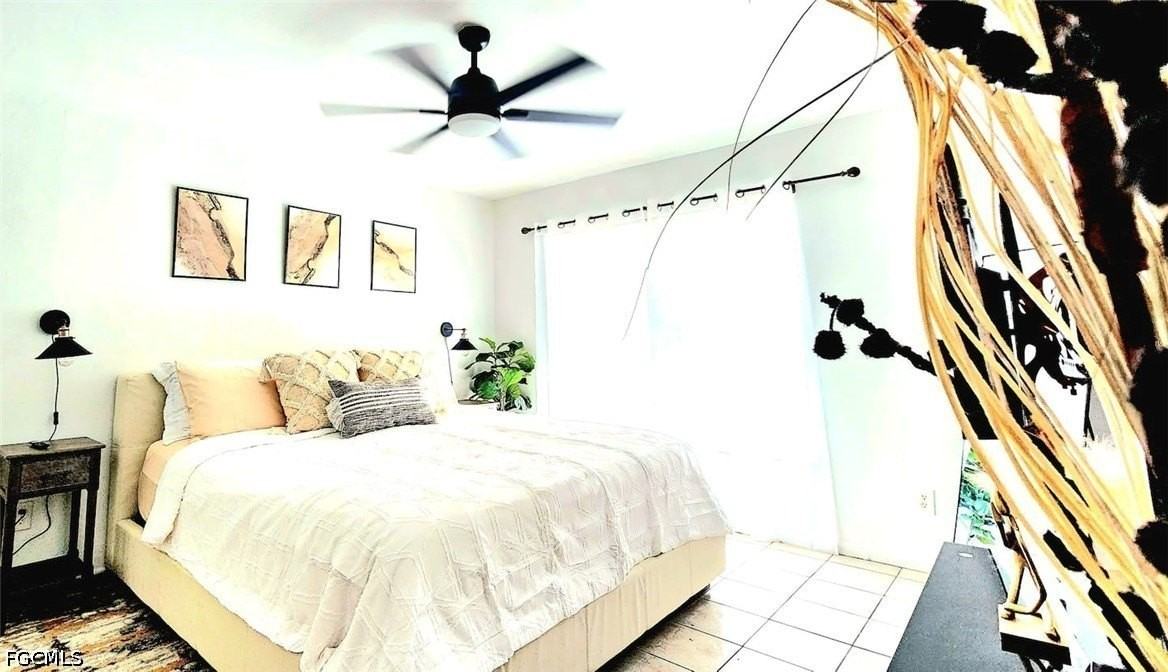 319 Se 24th Ave - Photo 4 of 5