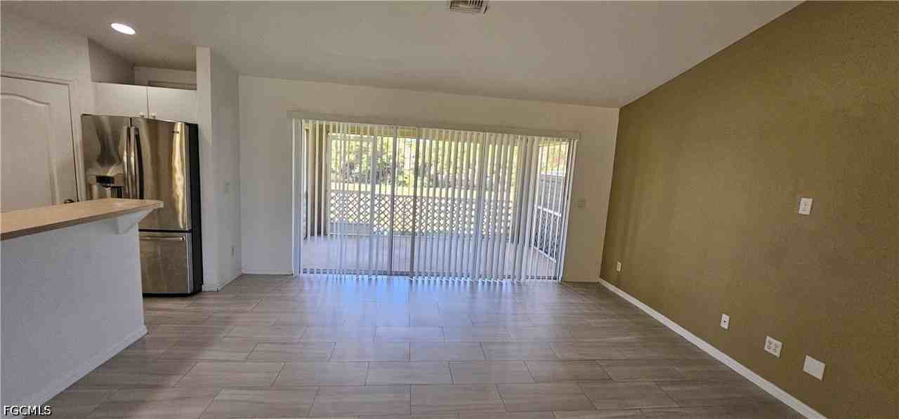 815 Porter St E - Photo 7 of 26