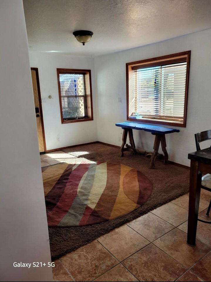 919 22nd St Nw - Photo 2 of 18