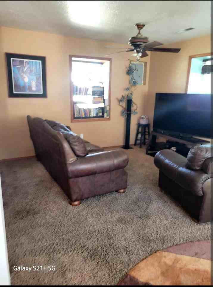 919 22nd St Nw - Photo 4 of 18