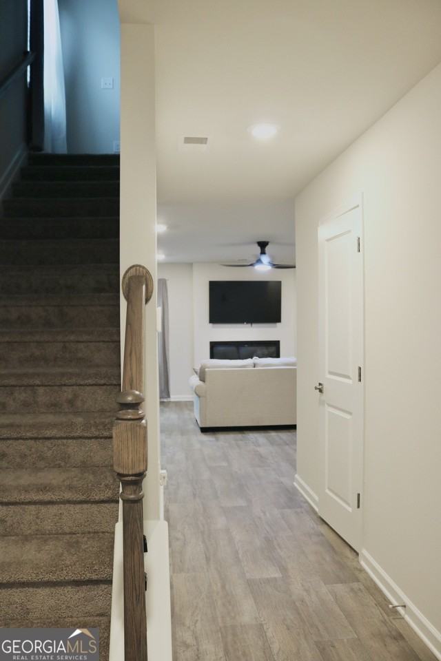 204 River Meadow Dr - Photo 2 of 26