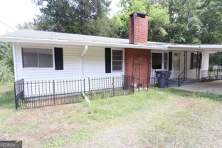 140 Bell Ave Se - Photo 1 of 1