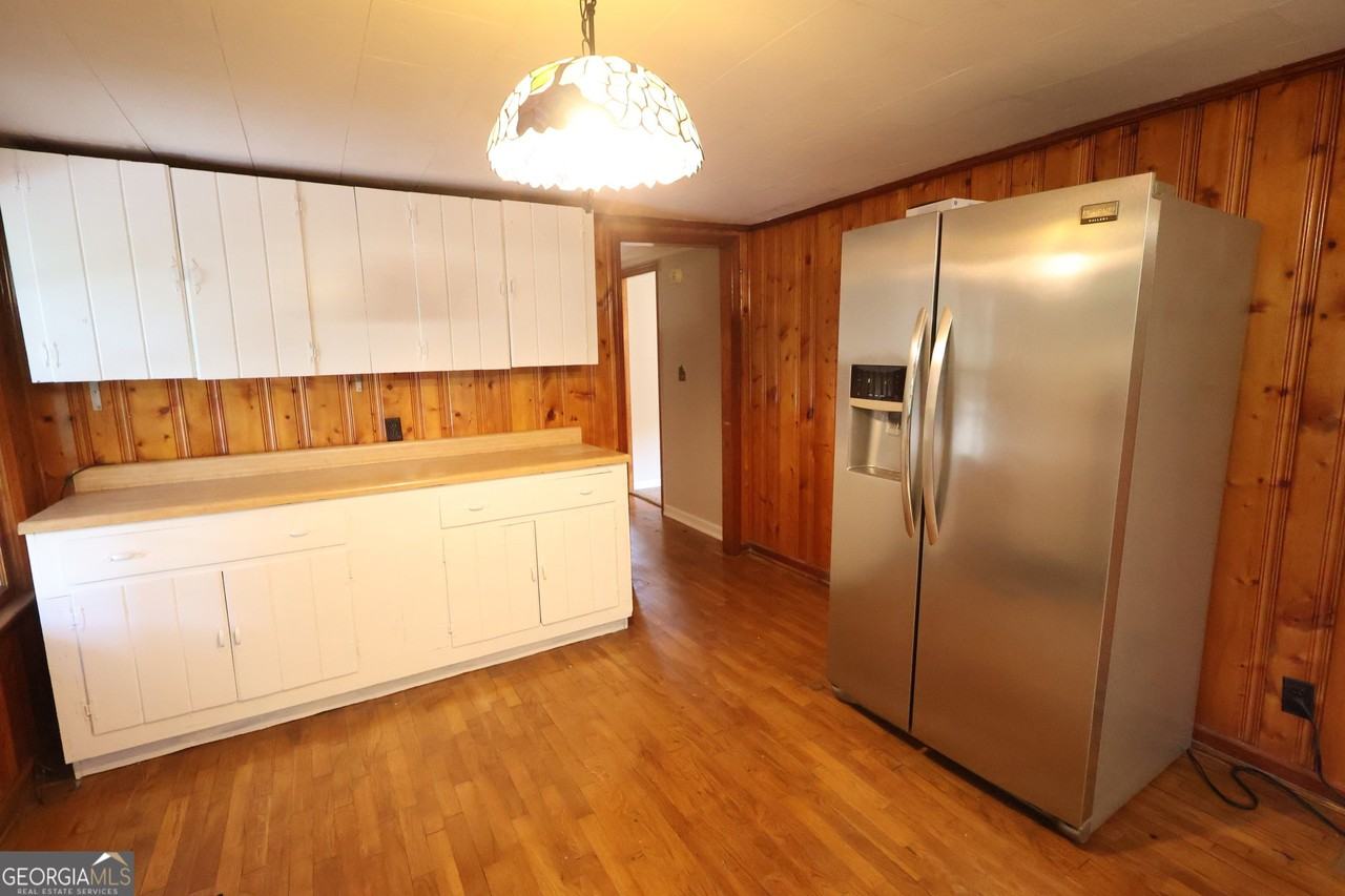 140 Bell Ave Se - Photo 6 of 33