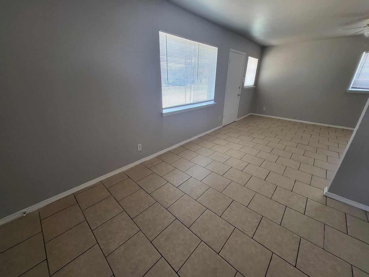 3707 Fillmore Ave - Photo 6 of 12