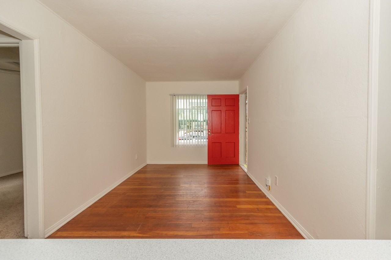 1475 Hornblend St - Photo 2 of 16