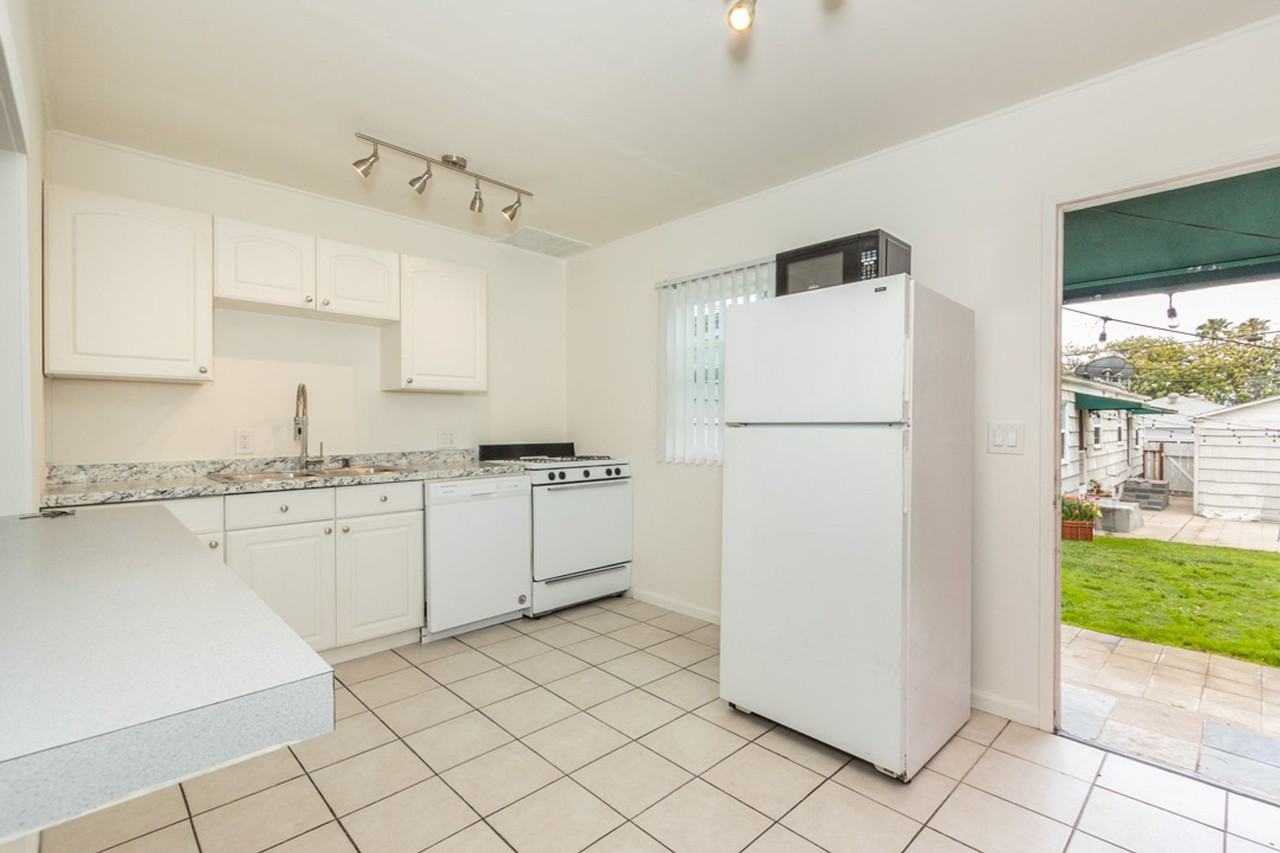 1475 Hornblend St - Photo 6 of 16